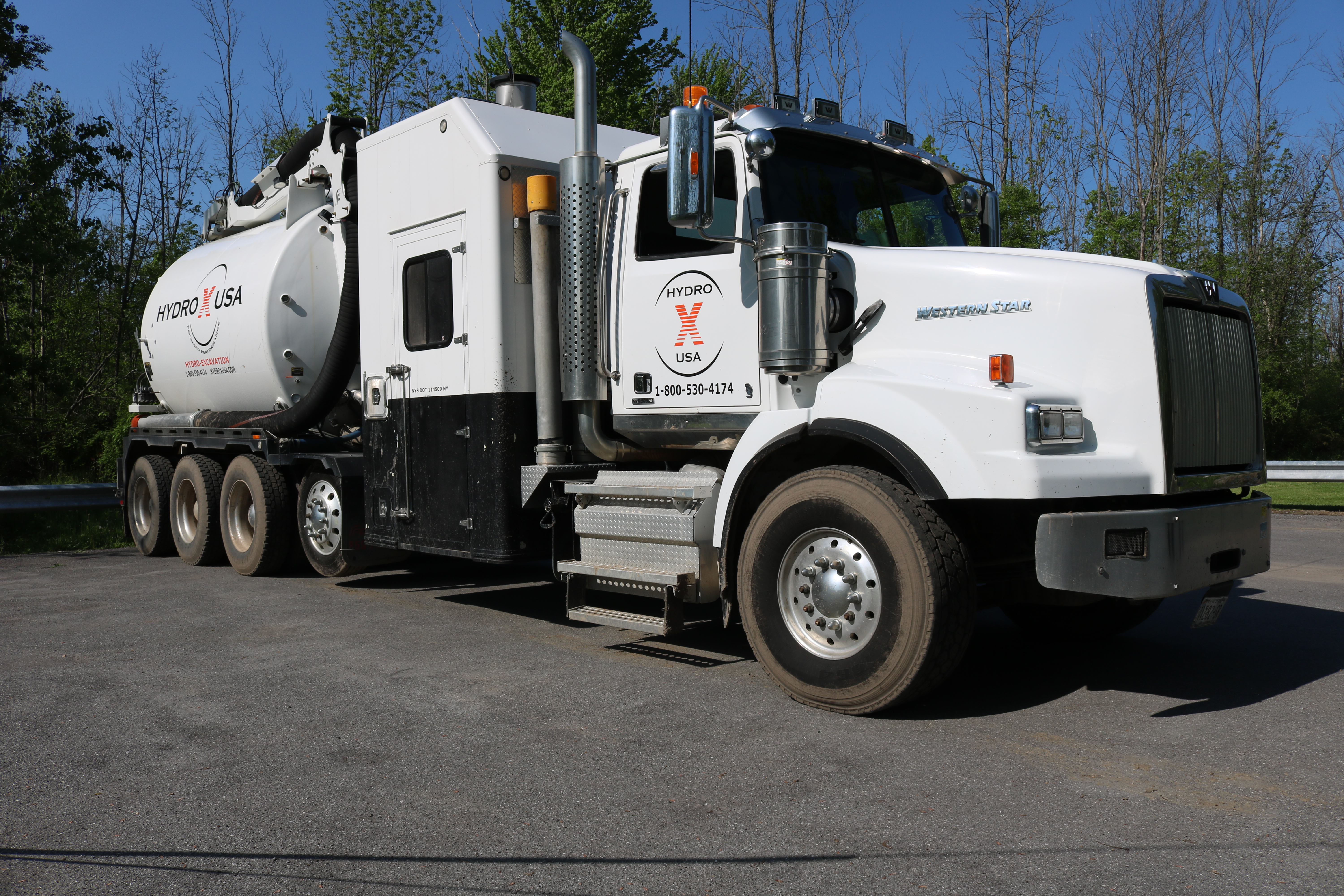 Syracuse Hydro Excavation | Vacuum Truck | Hydrovac Services, image size:6000x4000